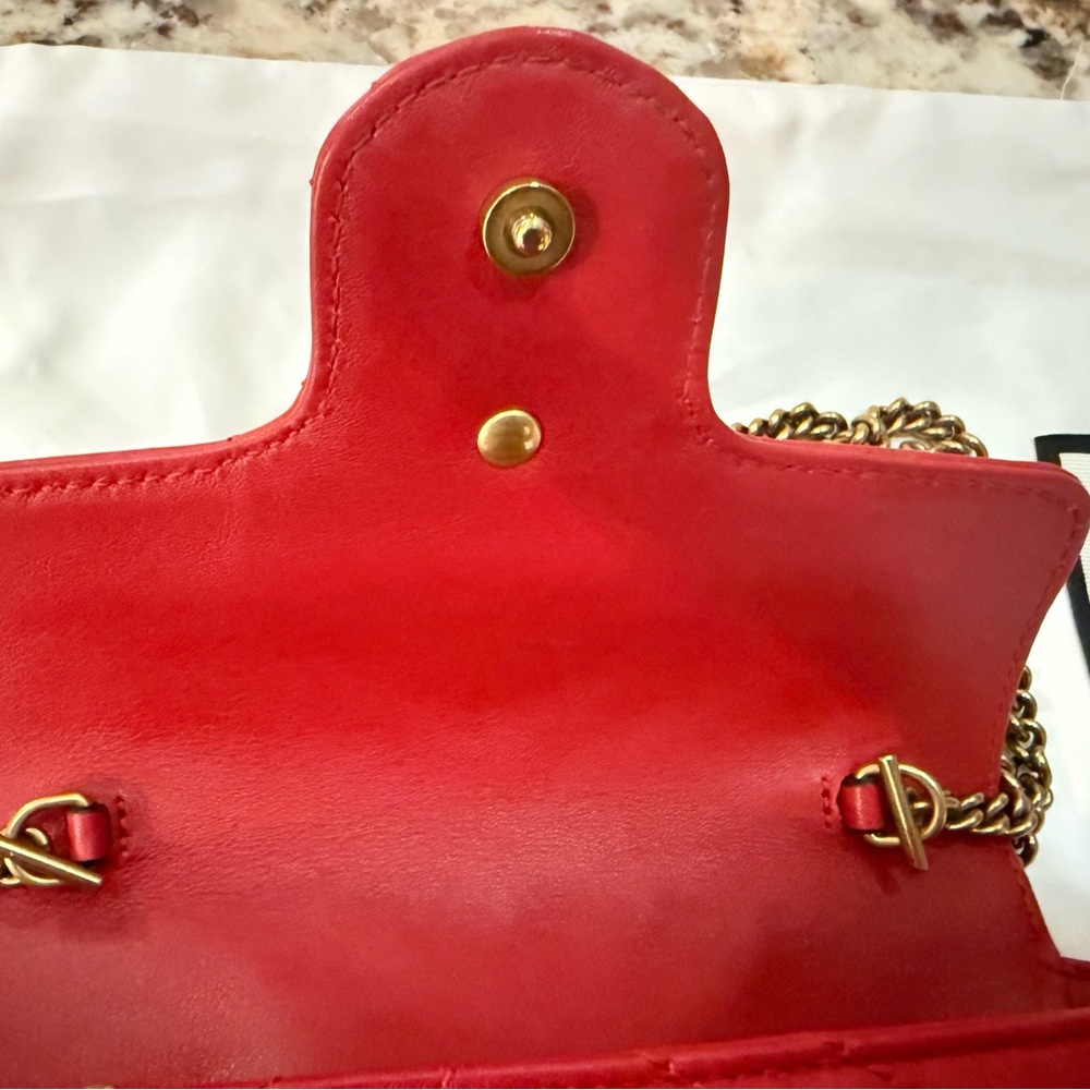 Gucci Super Mini Marmont Matelassé Leather Chain Crossbody Bag - Picture 7 of 17